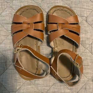 Salt Water Sandals By Hoy Kids Size 9